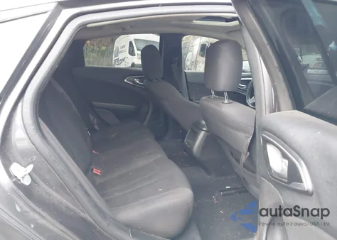 2016 Chrysler 200 Limited из США, поврежденный, VIN 1C3CCCAB7GN115041